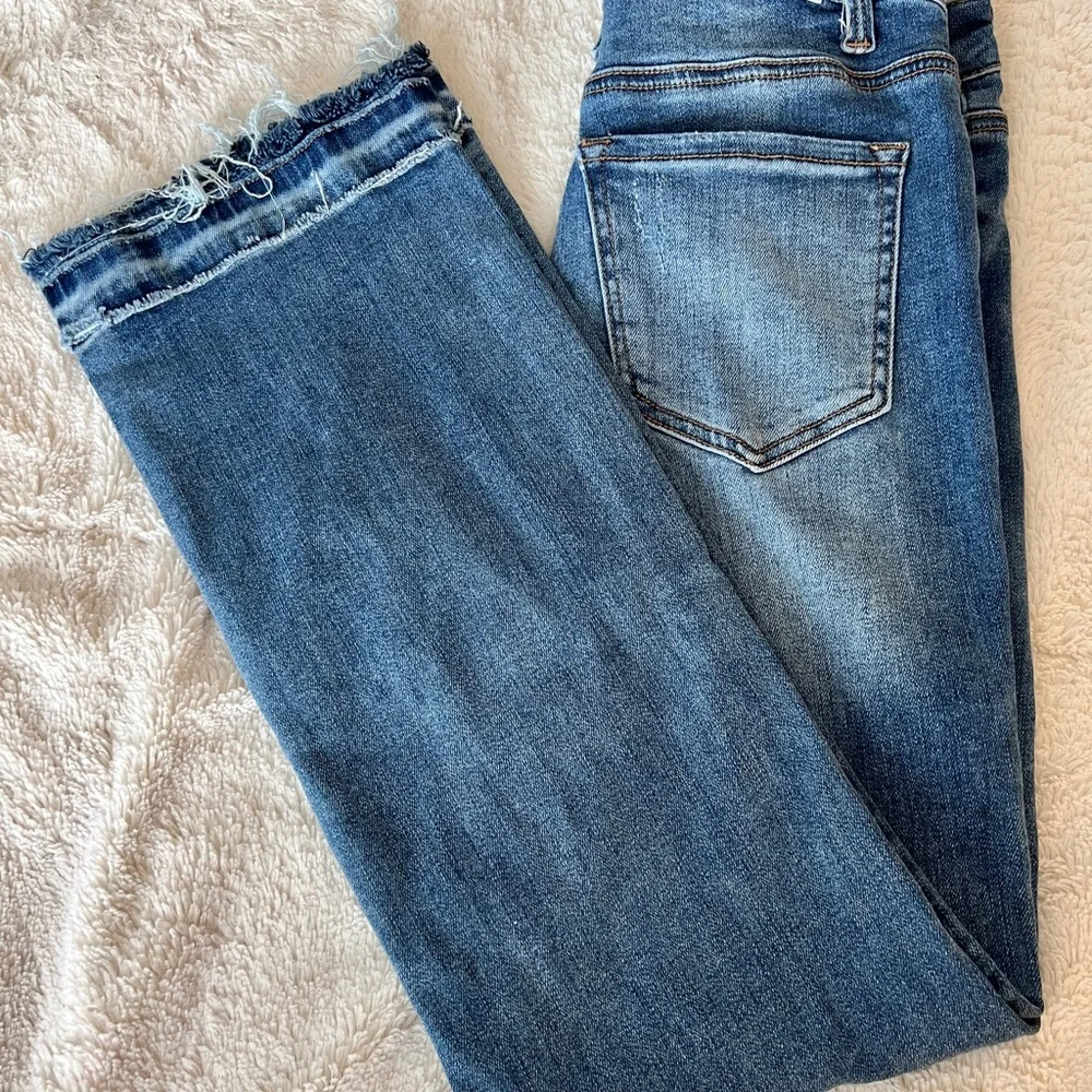 Risen distressed wide leg flare jeans - Picture 5 of 5